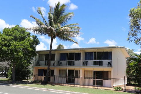 Pippies Beachhouse - Kempsey Accommodation 0