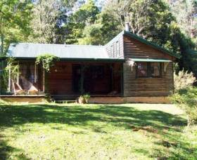 Red Dog Retreat - Kempsey Accommodation 0