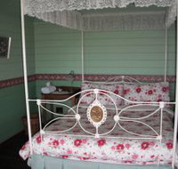 Berry Mountain Farm Mullengrove Cottage - Kempsey Accommodation