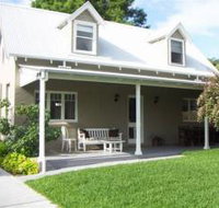 Berry Orchard - Kempsey Accommodation