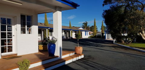 Colonial Motel - Kempsey Accommodation 0