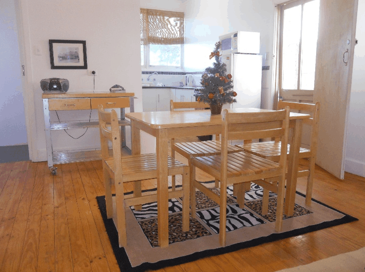 Aussie Bacon and Eggs Cottages - Kempsey Accommodation