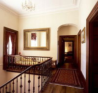 Mandelson's of Goulburn - Kempsey Accommodation