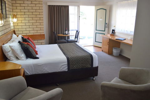 Hilltops Retreat Motor Inn - Kempsey Accommodation 5
