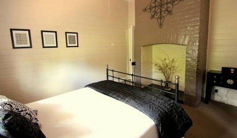 Annie's Folly Boutique Accommodation - Kempsey Accommodation 1