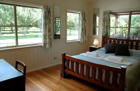 Carrs Hunter Valley Macadamia Farm Guest House - Kempsey Accommodation 5