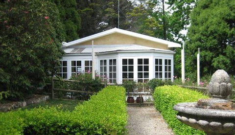 Bridal Falls Cottage - Kempsey Accommodation 5