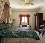 Holberry House - Kempsey Accommodation