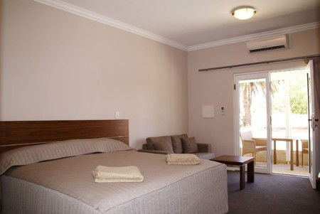 The York Heritage Hotel And Terraces - Kempsey Accommodation 3