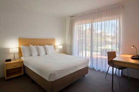 Best Western Plus Ascot Serviced Apartments - Kempsey Accommodation 0