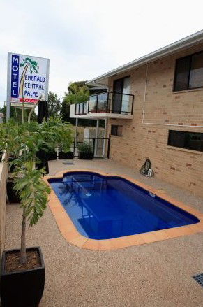 Emerald Central Palms Motel - Kempsey Accommodation 1