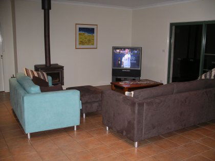 Fairfield House - Kempsey Accommodation 2