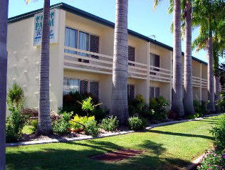 Palm Waters Holiday Villas - Kempsey Accommodation 0