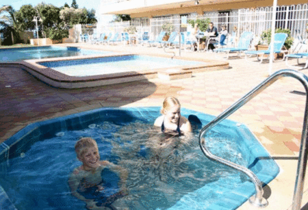 Bahia Beachfront Apartments - Kempsey Accommodation