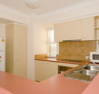 San Mateo on Broadbeach - Kempsey Accommodation