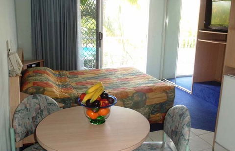 Runaway Bay Motor Inn - Kempsey Accommodation 3
