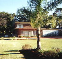 Seaview Holiday Apartments - Kempsey Accommodation