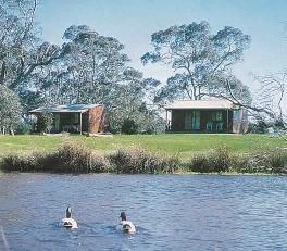 Compass Country Cabins - Kempsey Accommodation 0