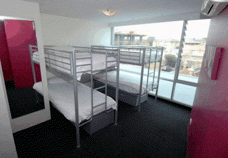 Base St Kilda - Kempsey Accommodation 5