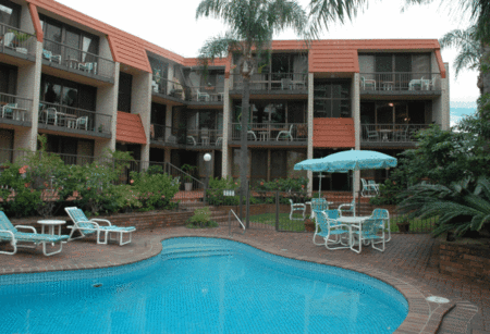 Surfspray Court Holiday Apartments - Kempsey Accommodation