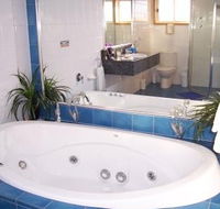 Bateau Bay Beachfront Luxury Accomodation - Kempsey Accommodation