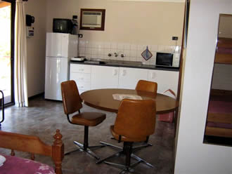 Compass Country Cabins - Kempsey Accommodation 3
