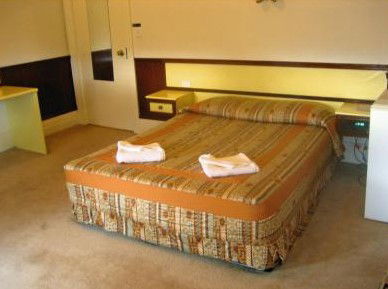 The Royal Exhibition Hotel - Kempsey Accommodation 1