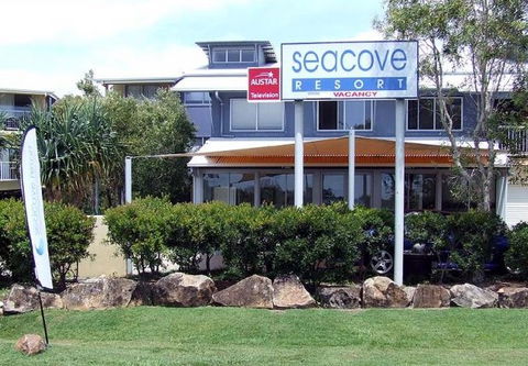 Seacove Coolum Resort - Kempsey Accommodation 2