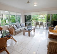 Driftwood Mantaray On Macrossan - Kempsey Accommodation