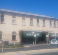 White Hart Hotel - Kempsey Accommodation
