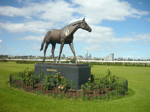 Racecourse Hotel Flemington - Kempsey Accommodation 0