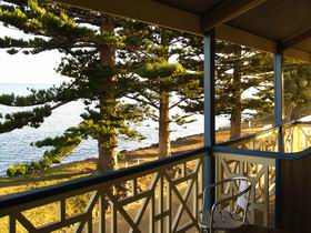 Robe Hotel - Kempsey Accommodation 0