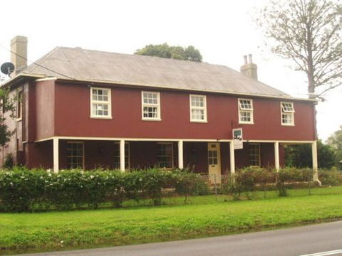 Coach House Inn - Kempsey Accommodation 0
