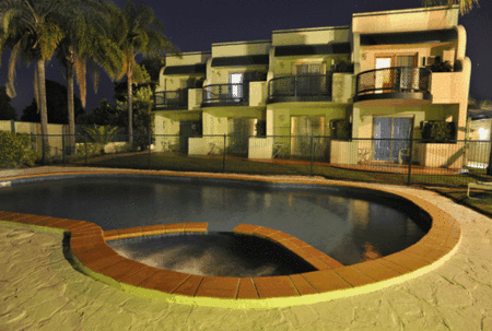 McNevins Maryborough Motel - Kempsey Accommodation 0