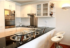 Jack And Newell Cairns Holiday Apartments - Kempsey Accommodation 2