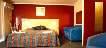 Ciloms Airport Lodge - Kempsey Accommodation 0