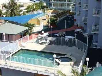 Cullen Bay NT Kempsey Accommodation