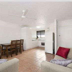 Gulls Apartments - Kempsey Accommodation 1