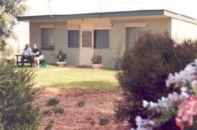 Oaklands Cottage - Kempsey Accommodation 0