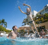 Stay In Noosa - Kempsey Accommodation