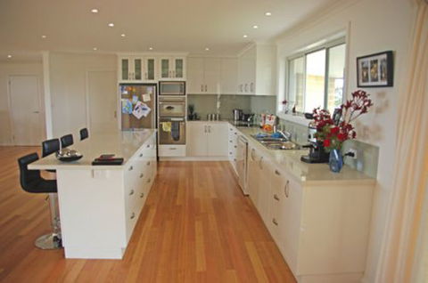 Bruny Island Guest House - Kempsey Accommodation 4
