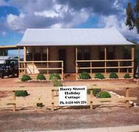 Cowell Barry Street Holiday Cottage - Kempsey Accommodation