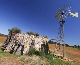 Paynes Find ACT Kempsey Accommodation