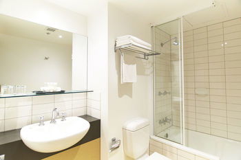 Ibis Melbourne Little Bourke Street - Kempsey Accommodation 17