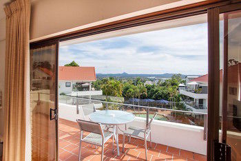 Noosa International Resort - Kempsey Accommodation 2