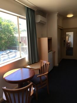 El Lago Waters Motel - Kempsey Accommodation 25