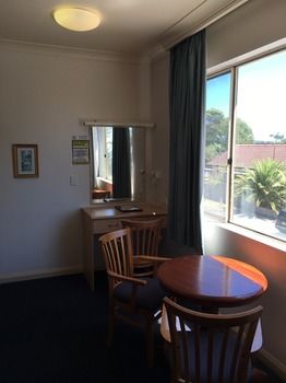 El Lago Waters Motel - Kempsey Accommodation 27