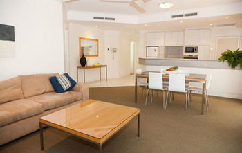 The Emerald Resort Noosa - Kempsey Accommodation 15