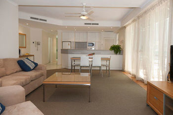 The Emerald Resort Noosa - Kempsey Accommodation 22