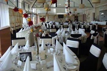 Caves Beachside Hotel - Kempsey Accommodation 3